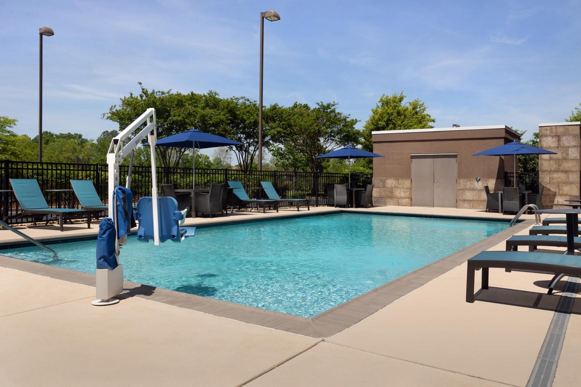 Hampton Inn&Suites Huntsville Research Park Area Exterior foto